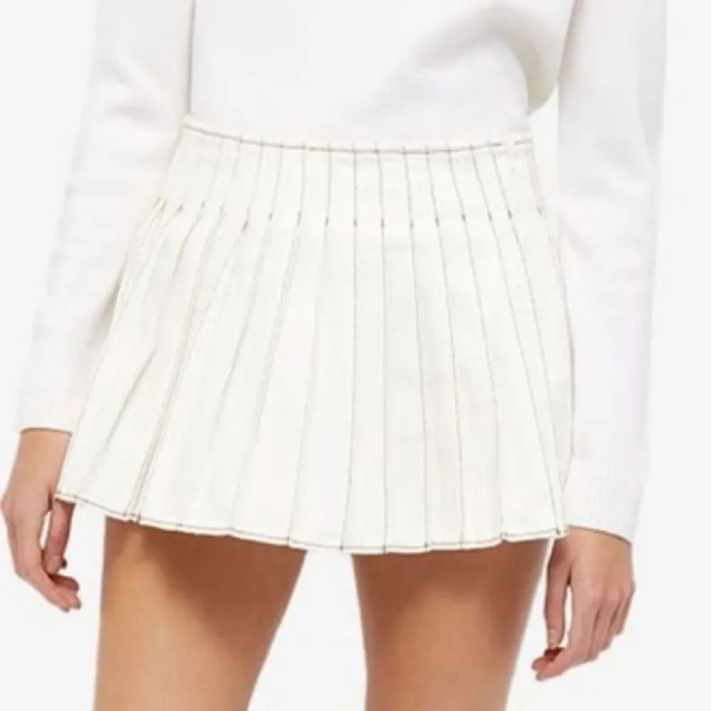 AMI Women's Pleated Skirt in Natural White
